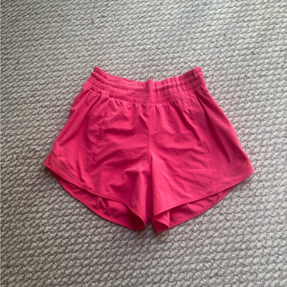 Lululemon Hotty Hot Short High Rise 4”